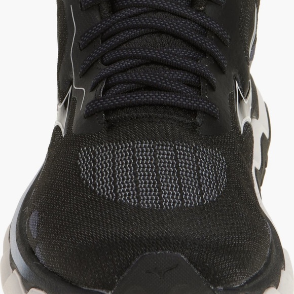 Mizuno Black and Gray Athletic Sneakers - Picture 3 of 5